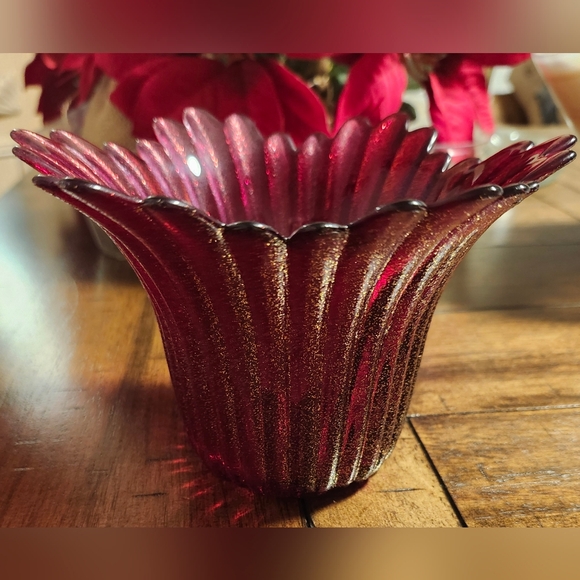 Elegant Red Glass Candle Holder - Picture 1 of 5